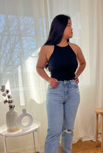 Load image into Gallery viewer, Jenny Light Denim Jeans
